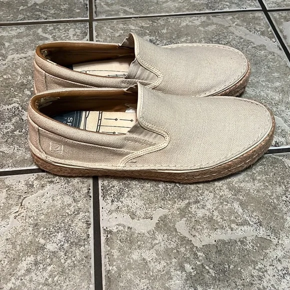 Mens Sperry slip one size 9 - Picture 3 of 4